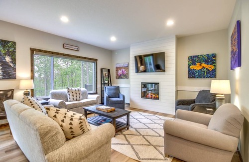 Lake Shore Apartment | 301 m² Apartment ∙ 5 bedrooms ∙ 13 guests