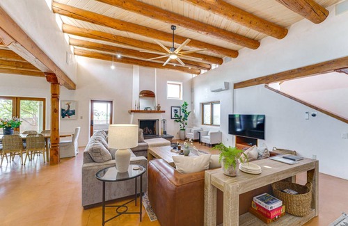 Taos House | 314 m² House ∙ 4 bedrooms ∙ 11 guests