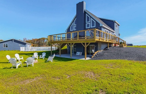 North Hero House | 314 m² House ∙ 5 bedrooms ∙ 12 guests