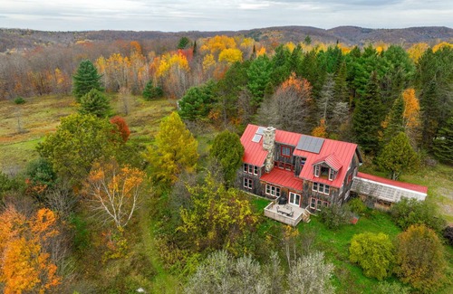 Washington House | 390 m² House ∙ 5 bedrooms ∙ 14 guests