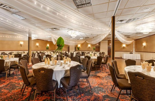 White Bear Lake Hotel | 42 m² Hotel ∙ 127 guests
