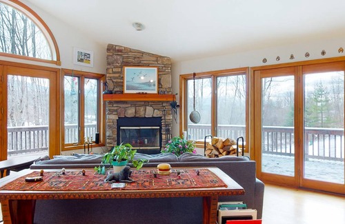 Stowe Area House | 437 m² House ∙ 6 bedrooms ∙ 12 guests