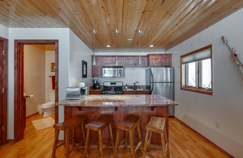 Taos Ski Valley Apartment | 44 m² Apartment ∙ 4 guests