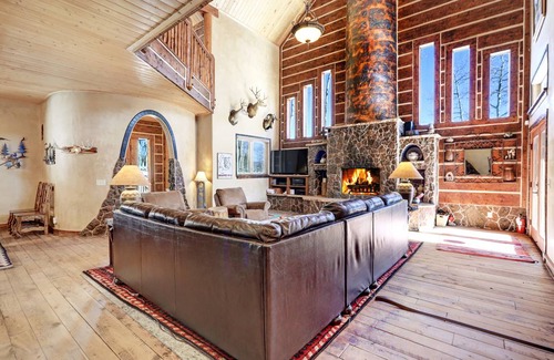 Angel Fire House | 465 m² House ∙ 4 bedrooms ∙ 18 guests