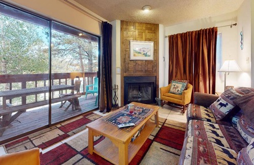 Angel Fire Condo | 49 m² Condo ∙ 1 bedroom ∙ 4 guests