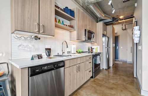 Warehouse District House | 50 m² Loft ∙ 1 bedroom ∙ 4 guests