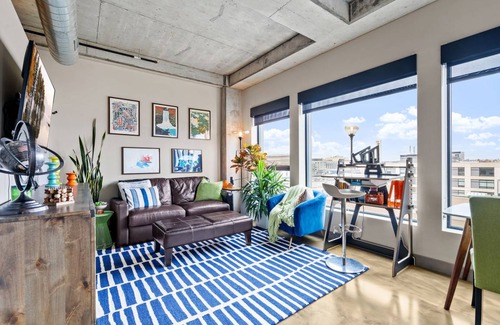 Warehouse District House | 50 m² Loft ∙ 1 bedroom ∙ 4 guests