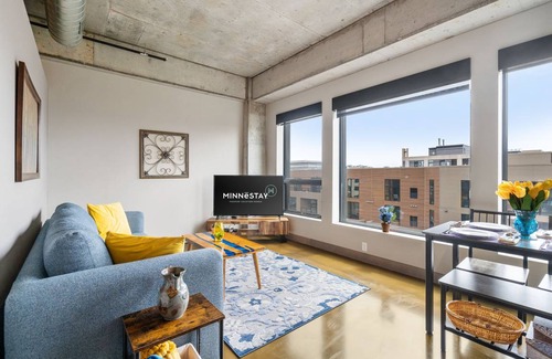 Warehouse District House | 50 m² Loft ∙ 1 bedroom ∙ 4 guests