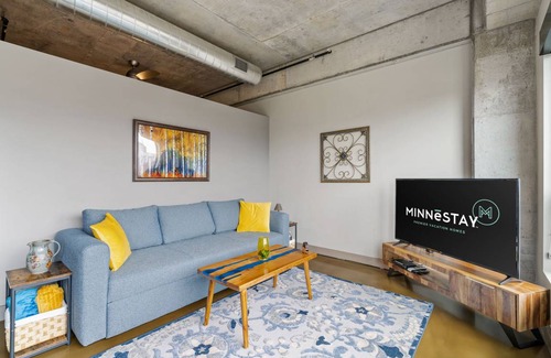 Warehouse District House | 50 m² Loft ∙ 1 bedroom ∙ 4 guests