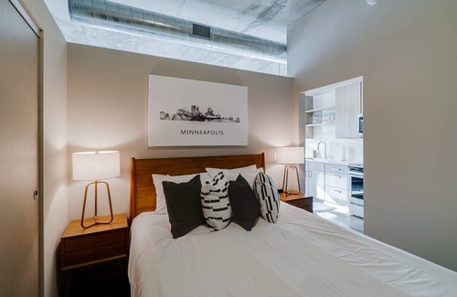 Warehouse District House | 50 m² Loft ∙ 1 bedroom ∙ 4 guests