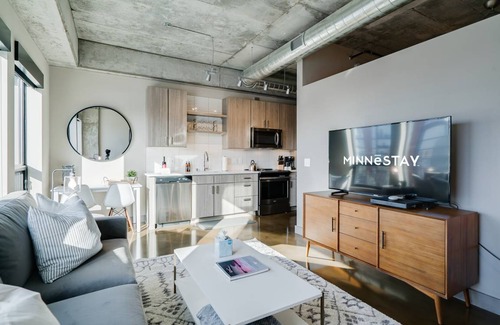 Warehouse District House | 50 m² Loft ∙ 1 bedroom ∙ 4 guests