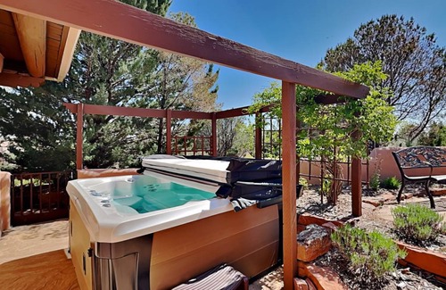 Santa Fe House | 554 m² House ∙ 4 bedrooms ∙ 8 guests