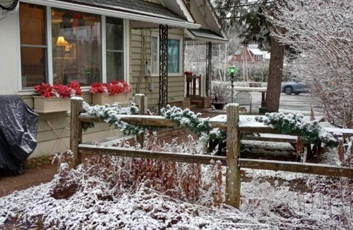 Saranac Lake Hotel | 56 m² Motel ∙ 2 bedrooms ∙ 11 guests