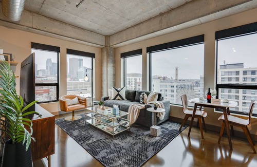 Warehouse District House | 57 m² Loft ∙ 1 bedroom ∙ 4 guests