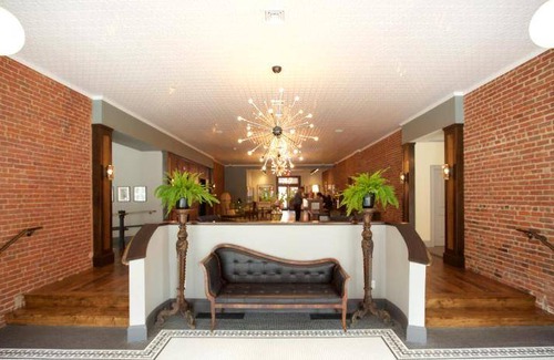 Pittsfield Hotel | 60 m² Hotel ∙ 127 guests