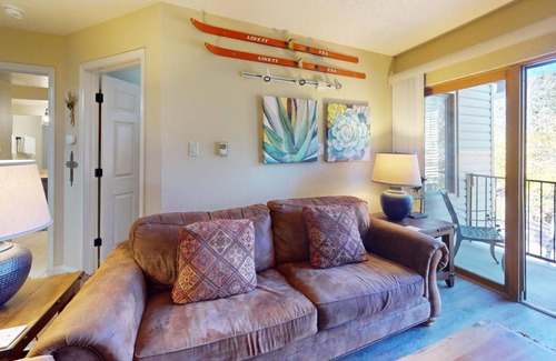 Angel Fire Condo | 72 m² Condo ∙ 1 bedroom ∙ 4 guests