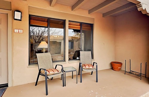 Northeast Santa Fe Condo | 74 m² Condo ∙ 2 bedrooms ∙ 4 guests