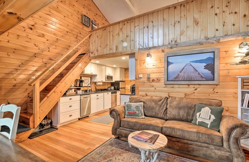 Saranac Lake House | 74 m² House ∙ 2 bedrooms ∙ 4 guests
