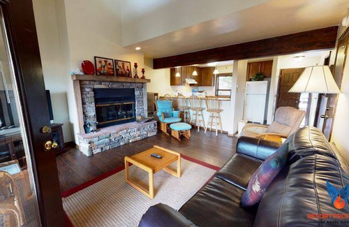 Angel Fire Condo | 75 m² Condo ∙ 1 bedroom ∙ 7 guests