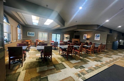 Eagan House | 750 m² Motel ∙ 127 guests