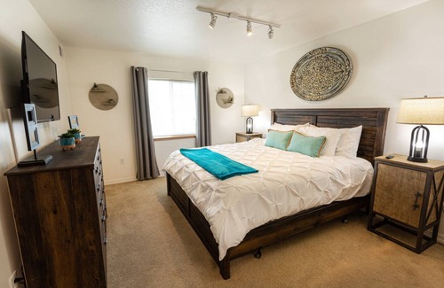 Whittier Apartment | 78 m² Apartment ∙ 1 bedroom ∙ 5 guests