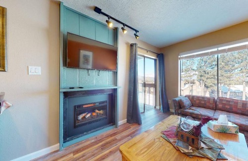 Angel Fire Condo | 79 m² Condo ∙ 2 bedrooms ∙ 6 guests