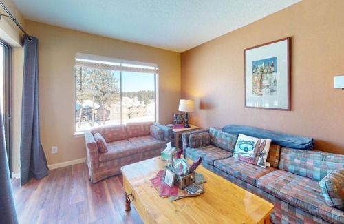 Angel Fire Condo | 79 m² Condo ∙ 2 bedrooms ∙ 6 guests