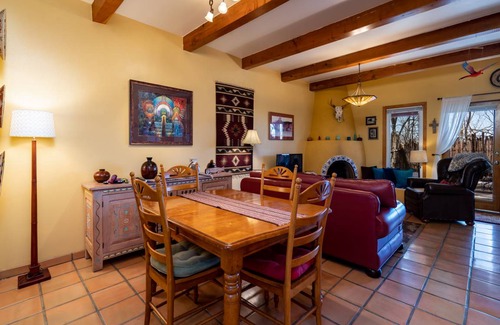 Santa Fe Condo | 84 m² Condo ∙ 2 bedrooms ∙ 4 guests