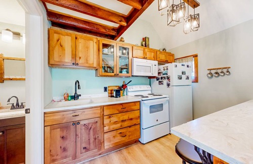 Proctorsville Condo | 84 m² Condo ∙ 2 bedrooms ∙ 5 guests