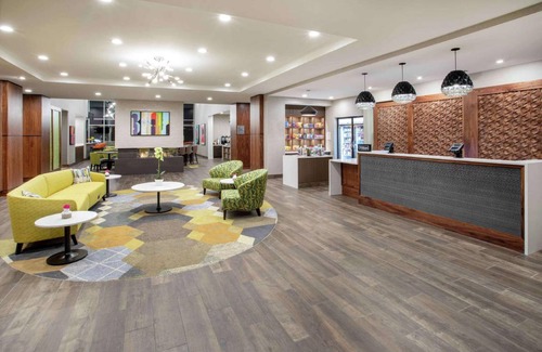 Richfield Hotel | 87 m² Hotel ∙ 3 bedrooms ∙ 127 guests