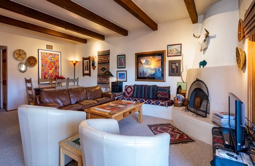 Santa Fe Condo | 88 m² Condo ∙ 2 bedrooms ∙ 4 guests