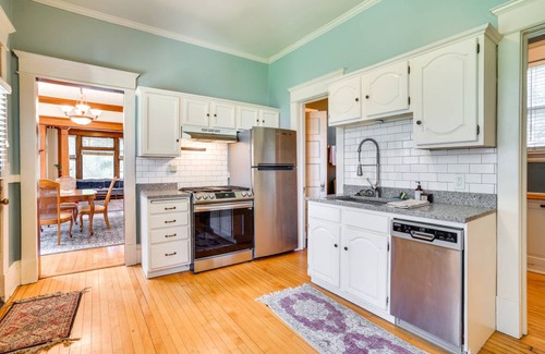 Summit - University House | 92 m² House ∙ 2 bedrooms ∙ 4 guests