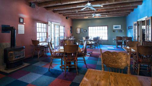 Abiquiu Hotel | 93 m² Hotel ∙ 2 bedrooms ∙ 6 guests