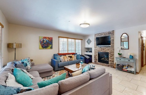 Taos Ski Valley House | 96 m² House ∙ 2 bedrooms ∙ 6 guests