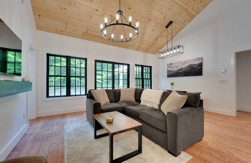 North Pole House | 97 m² House ∙ 3 bedrooms ∙ 5 guests