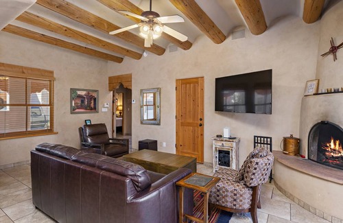 Northeast Santa Fe House | 98 m² House ∙ 2 bedrooms ∙ 6 guests