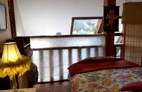 Cummington Other | Accommodation ∙ 1 bedroom ∙ 2 guests