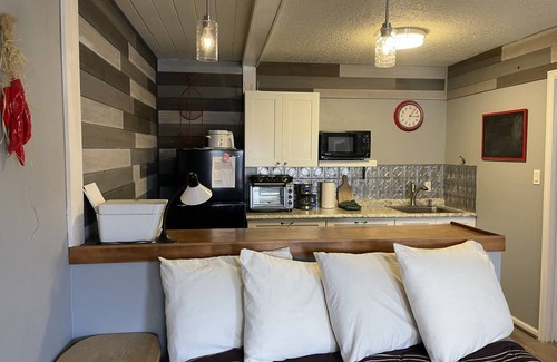 Red River Apartment | Apartment ∙ 1 bedroom ∙ 4 guests