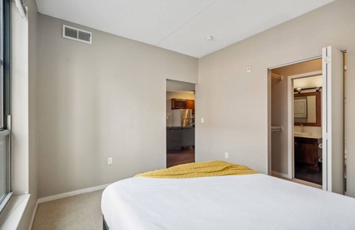 Mill District Apartment | Apartment ∙ 2 bedrooms ∙ 4 guests