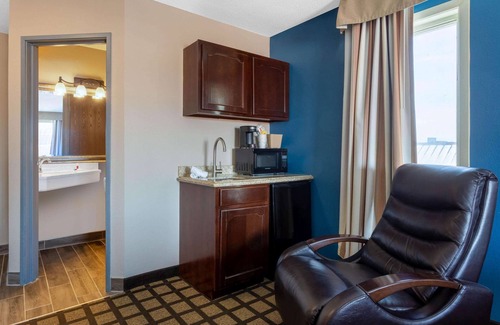 Rochester Hotel | Baymont by Wyndham Rochester Mayo Clinic Area