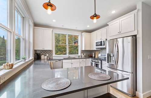 Stowe House | Beautiful Modern 4 Bedroom Home Near Stowe Village