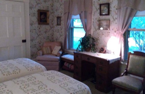 Websterville Bed & Breakfast | Bed and breakfast ∙ 2 guests