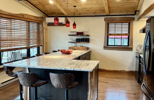 Lake Placid Apartment | BRAND NEW, WALK EVERYWHERE! Amazing Views & Luxury in the Heart of Lake Placid