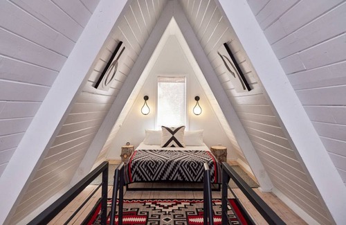 Canoncito Cabin | Cabin ∙ 1 bedroom ∙ 4 guests