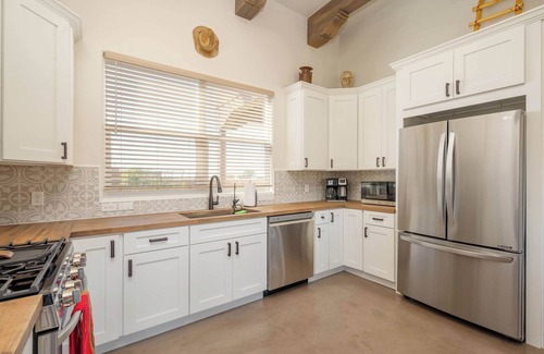 Eldorado at Santa Fe House | Casa Encantado- Quiet - Patios - 3BR - El Dorado