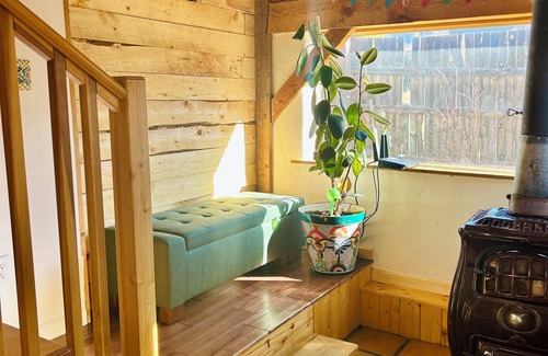 Valdez Apartment | Casita del Rio Tower - 15 mins to ski/hike