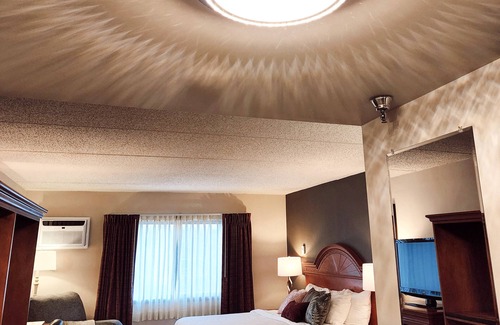 Historic Southwest Hotel | Centerstone Plaza Hotel Soldiers Field - Mayo Clinic Area