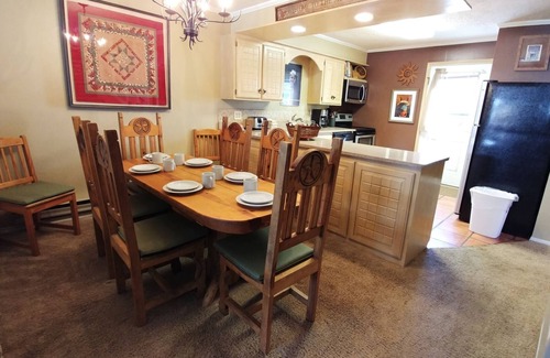Red River House | CJ Townhouse 22 - Near Fishing Ponds