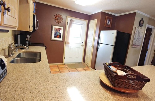 Red River House | CJ Townhouse 22 - Near Fishing Ponds