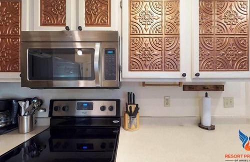 Angel Fire Condo | Close to Lifts | WiFi | Starlight 10